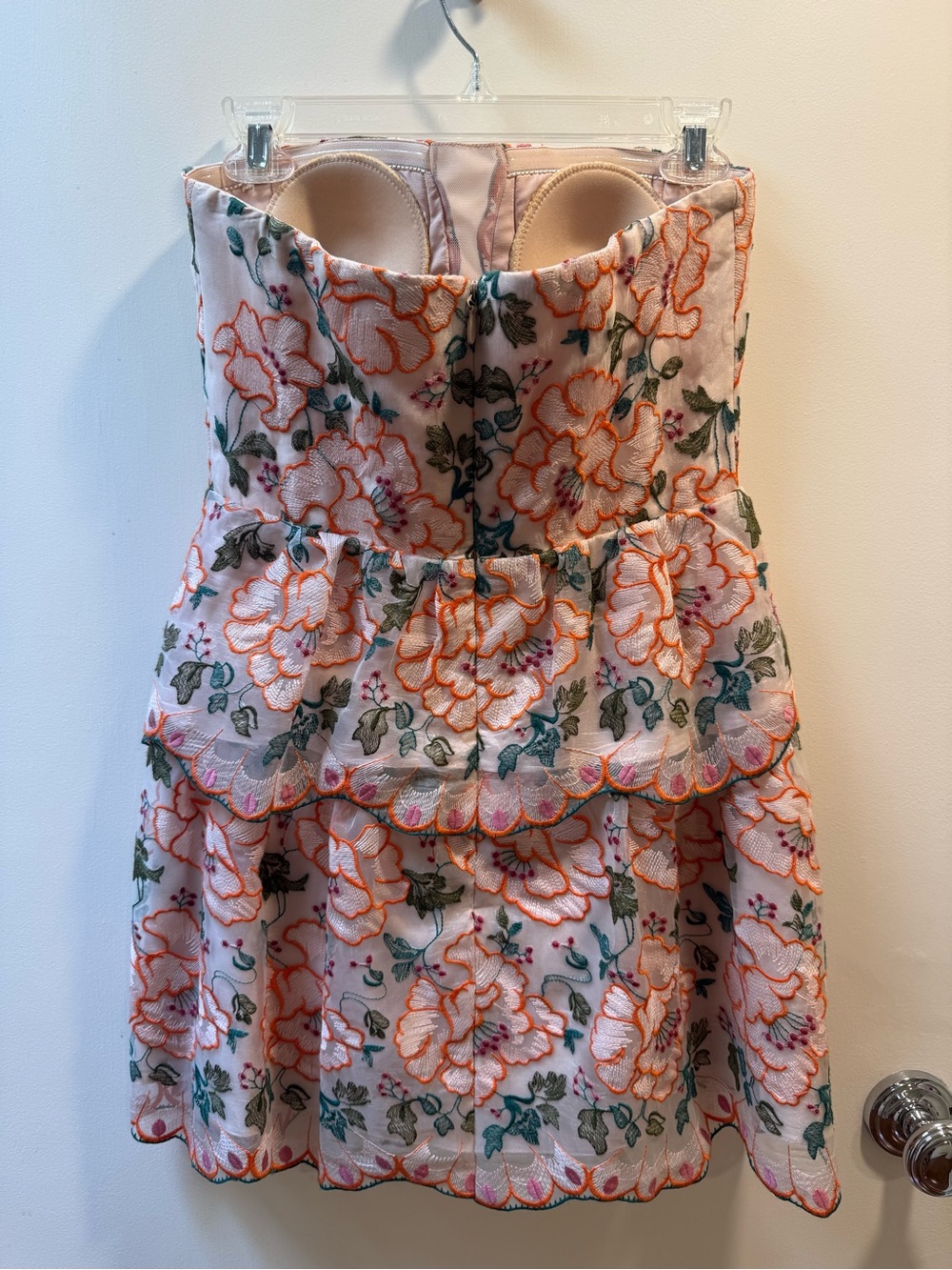 BCBG MaxAzria Women’s Floral Strapless Mini Dress - Picture 10 of 12